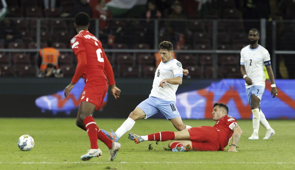 Swiss bahkan bisa melepas total 16 tembakan dengan 9 tembakan tepat sasaran. (Salvatore Di Nolfi/Keystone via AP)