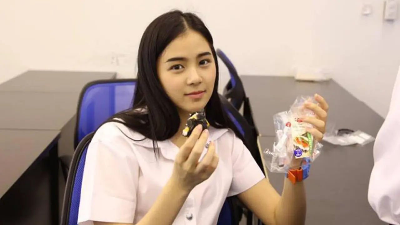 Gadis Ini Mendunia karena Mencipta 69 Suara Tokoh Pokemon