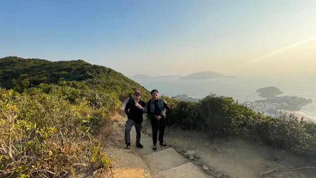 Destinasi Hiking Terbaik dan Ramah Pemula di Hong Kong: Dragon's Back dan High Island Geo Trail