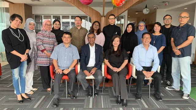 Para staf UIC COLLEGE DAN TAYLOR’S UNIVERSITY