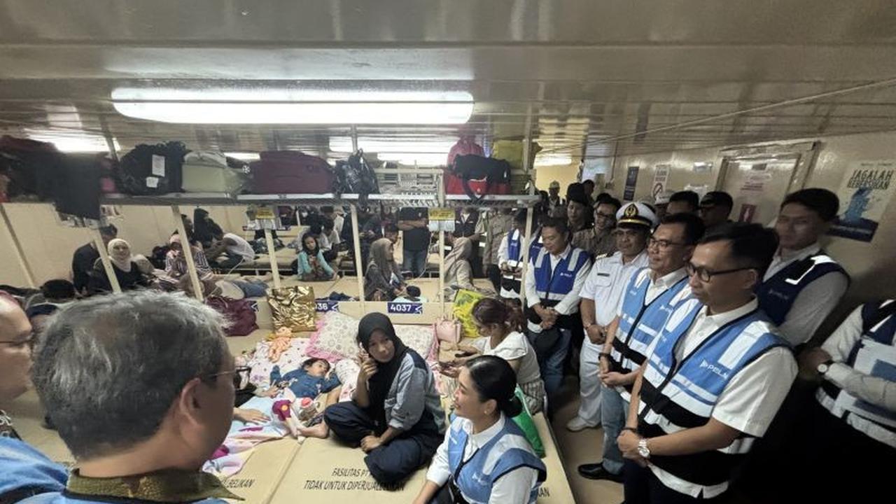 PT Pelni, BP BUMN, dan Kemenhub Tinjau Kesiapan Arus Mudik Pelni Idul Fitri 1446 H di Tanjung Priok