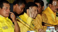 Ketua Umum DPP Golkar Setya Novanto memimpin rapat pleno di Gedung DPP Golkar, Jakarta, Rabu (11/10). Rapat ini dipimpin langsung oleh Setnov setelah dirinya kembali sehat setelah menjalani perawatan di rumah sakit. (Liputan6.com/Johan Tallo)