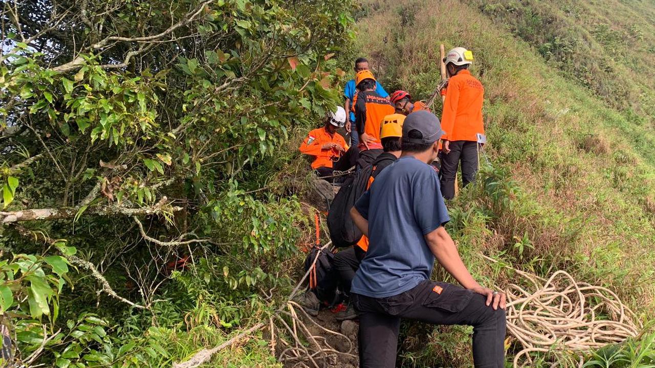Kronologi Pendaki Tektok Wanita Jatuh ke Jurang dan Meninggal di Gunung Muria