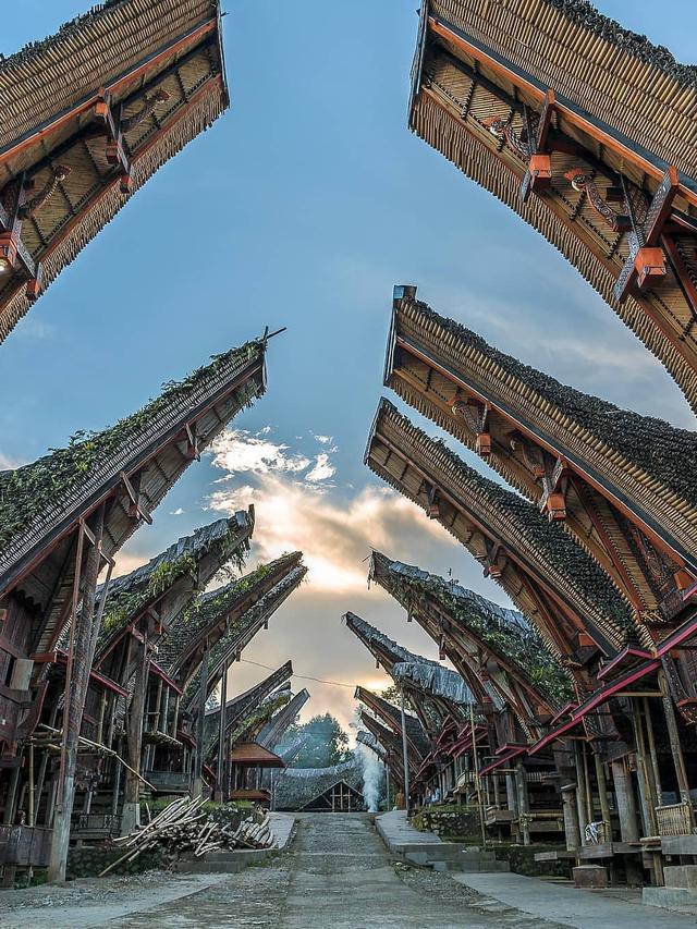 6 Rumah Tradisional Indonesia yang Hampir Punah