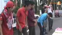[VIDEO] Ratu Atut Tersangka, Mahasiswa Banten Sujud Syukur
