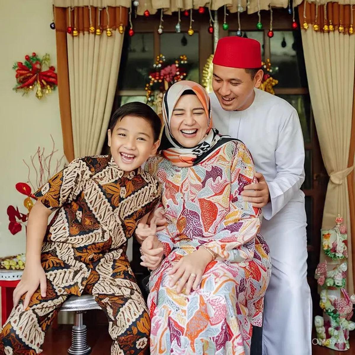 10 Ide Pose Foto Idul Adha 2025 Bareng Keluarga, Abadikan Momen Spesial