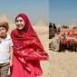 Potret Oki Setiana Dewi liburan ke Piramida Giza, Mesir (sumber: Instagram/okisetianadewi)