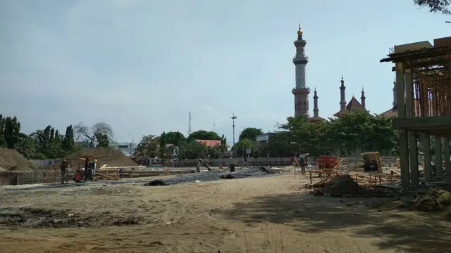 Peta Belanda dan Misteri Benda Kuno di Revitalisasi Alun-Alun Kejaksan Cirebon