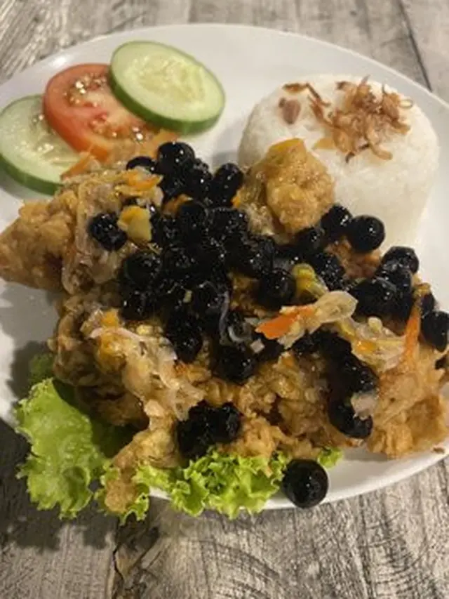 6 Kreasi Unik Makanan Campur Boba Ini Bikin Geleng Kepala