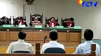 Mantan Gubernur Jabar Jalani Sidang Korupsi