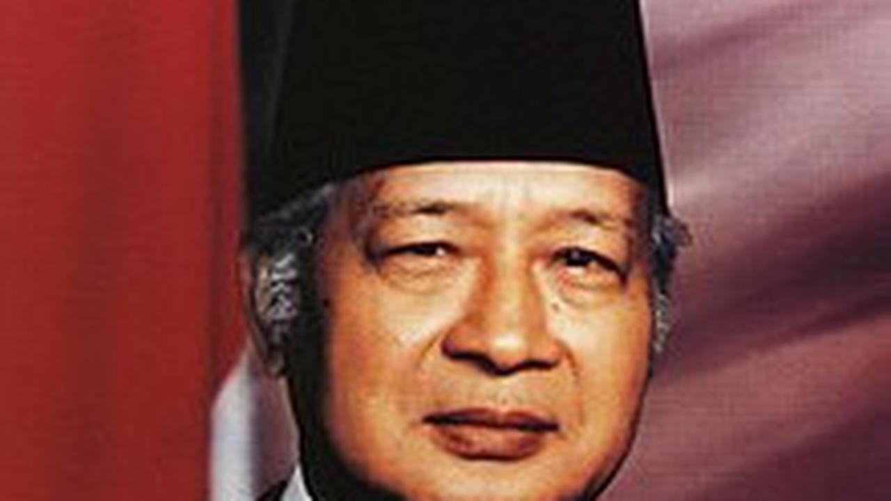 Kisah Soeharto dan Ibu Tien