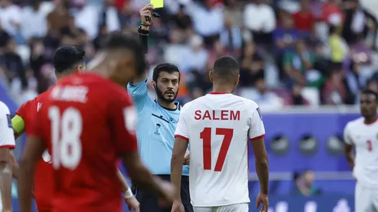 Wasit Ahmed Al-Kaf Masih Dihujat Netizen, Beda dengan yang Memimpin Laga China Vs Indonesia Banyak Diapresiasi