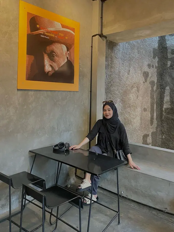 Potret Restianade yang Trending Karena Lagu 'Kalah', Belajar Nyanyi Sedari Usia 4 Tahun