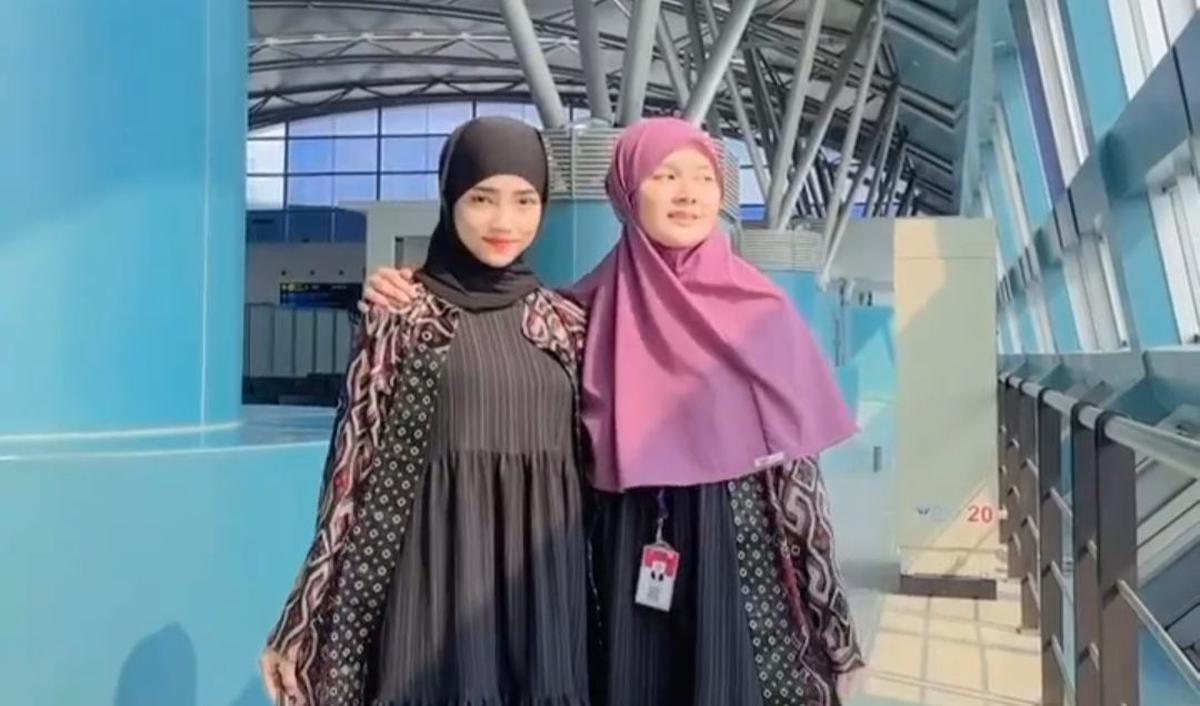 Unggahan Fuji banyak mendapat komentar dari rekan dan juga para netizen. Mereka ikut mendoakan Fuji.<br>