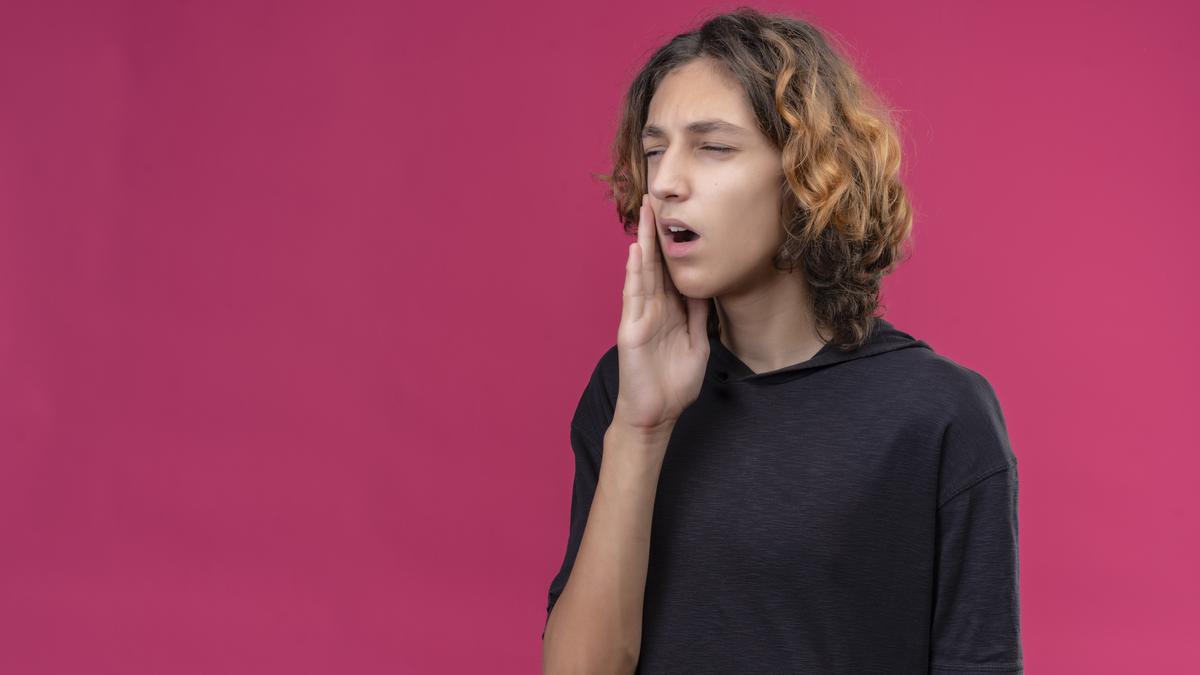 Nyeri di Sekitar Rahang Wajah? Mengenal Tongue dan Jaw Release sebagai Solusinya