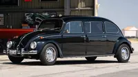 VW Beetle Limousine Siap Dilelang, Pernah Antar John Wayne ke Oscars