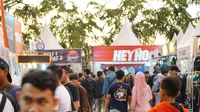Gelaran Fashion JakCloth Solo Jadi Destinasi Berburu Diskon
