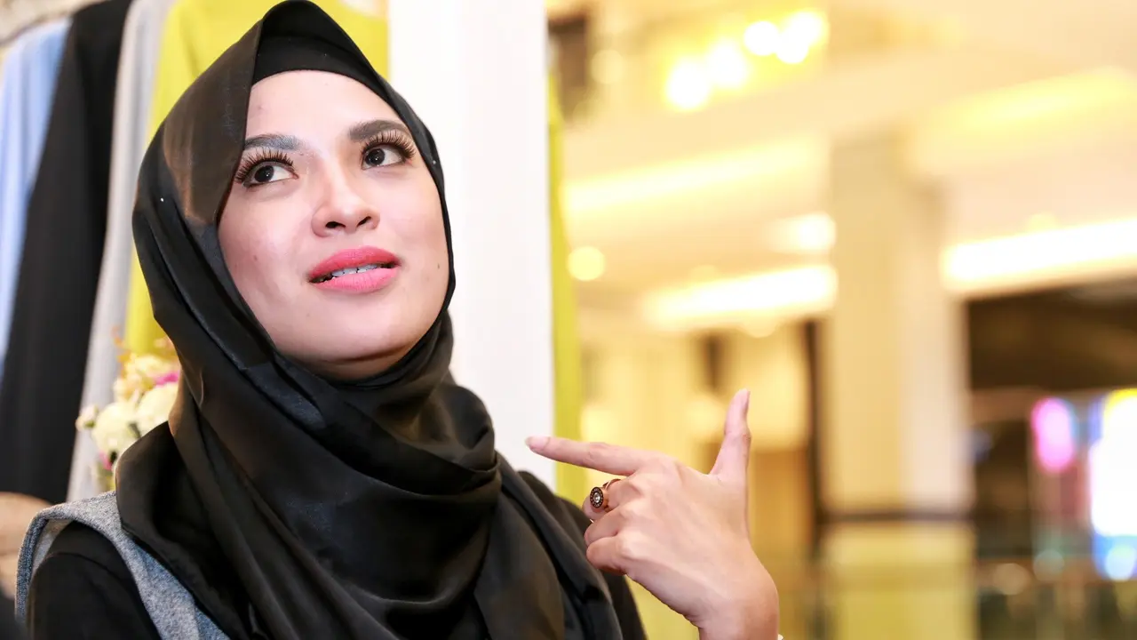 [Bintang] Delia Septianti