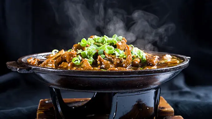 8 Makanan yang Bikin Kamu Tetap Hangat Saat Musim Hujan