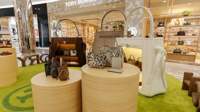The Romy Pop-Up Tory Burch
