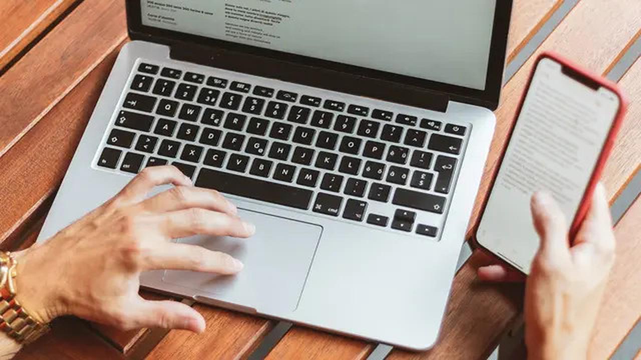 Jelang Tes Online Rekrutmen BUMN 2025, Cek Syarat & Spesifikasi Laptop yang Wajib Disiapkan