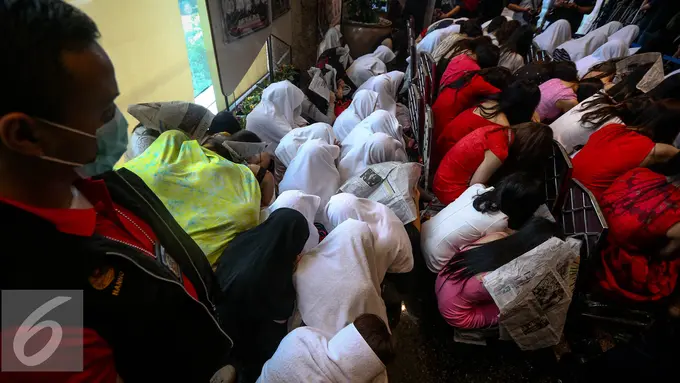 76 PSK Asal China Terjaring pada Malam Tahun Baru 2017