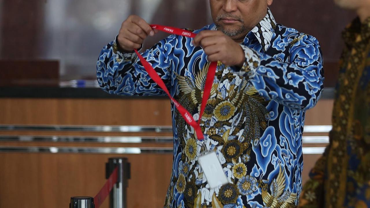 FOTO: Ilham Habibie Penuhi Panggilan KPK Terkait Kasus Dugaan Korupsi BJB