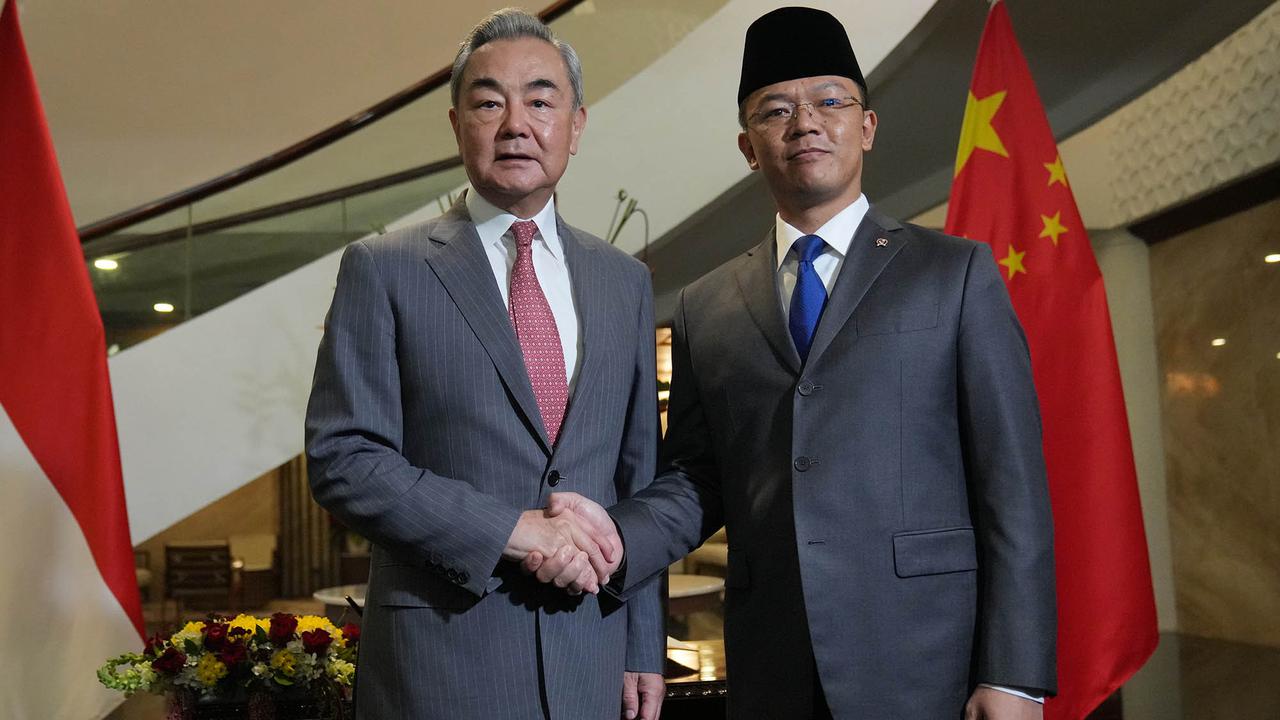 Menlu Sugiono dan Menlu Wang Yi Bertemu Bahas Kerja Sama Indonesia China