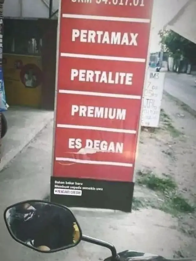 7 Potret Penampakan Tulisan Nyeleneh Ketika Isi Bensin Ini Kocak