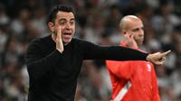 Rumor pemecatan Xavi pun marak bermunculan beberapa hari terakhir.  (JAVIER SORIANO / AFP)