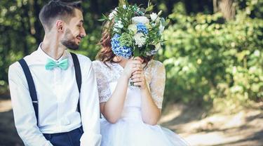 Nangis Usai Akad Tingkah Pengantin Ini Justru Bikin Baper Senyum Sendiri Lifestyle Fimela Com