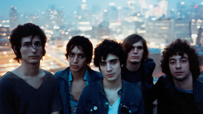 [Bintang] The Strokes