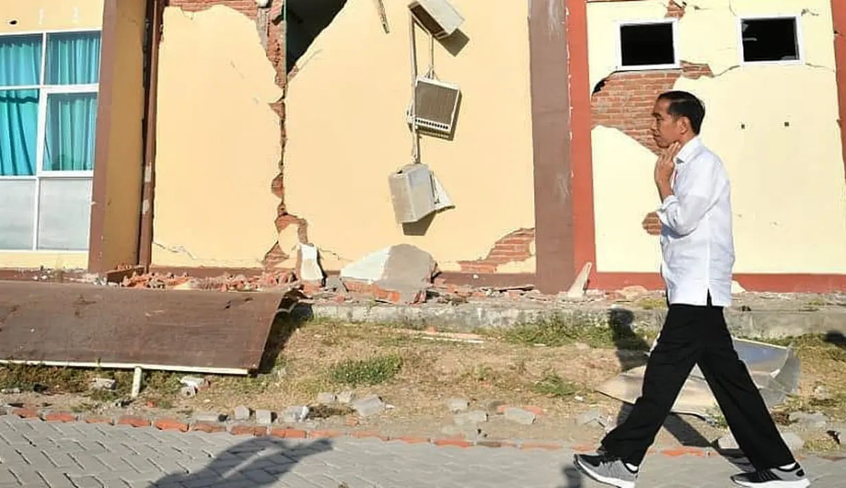 Dilansir dari Liputan6.com, Jokowi akan pergi ke Lombok, Nusa Tenggara Barat untuk mengunjungi korban gempa. (instagram/jokowi)