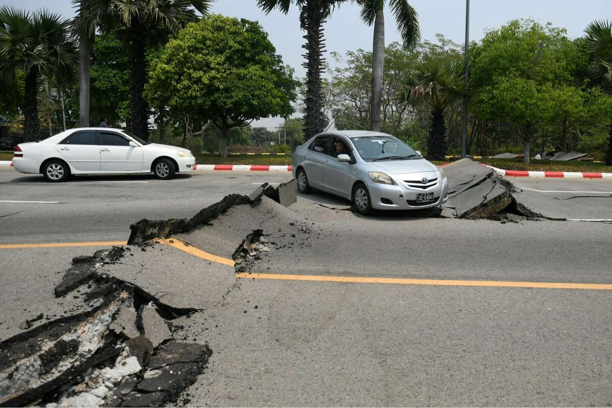 Kerusakan Parah Akibat Gempa Dahsyat Myanmar