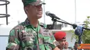 Citizen6, Surabaya: Kursus free fall yang akan berlangsung selama tujuh minggu tersebut, dibuka Wadan Kodikopsla Kolonel Laut (P) Soetrisno Sandi Asmara di lapangan Dewaruci Kesatrian Kodikopsla Ujung Surabaya. (Pengirim: Penkobangdikal)
