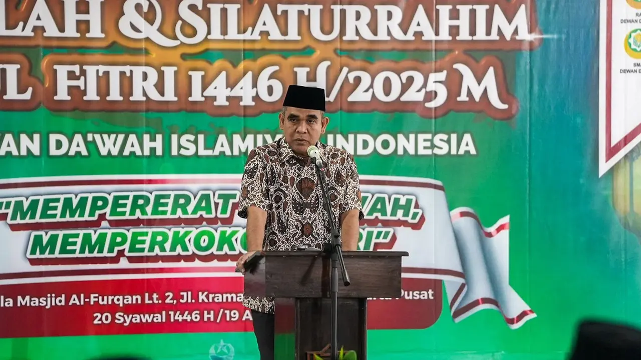 Ketua MPR RI Ahmad Muzani menghadiri halal bihalal dengan keluarga besar Dewan Dakwah Islamiyah Indonesia di Jakarta.