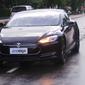 President Director Prestige Motorcars, Rudy Salim, mengklai bahwa Tesla Model S bisa menempuh 400 km dengan kondisi baterai penuh. 