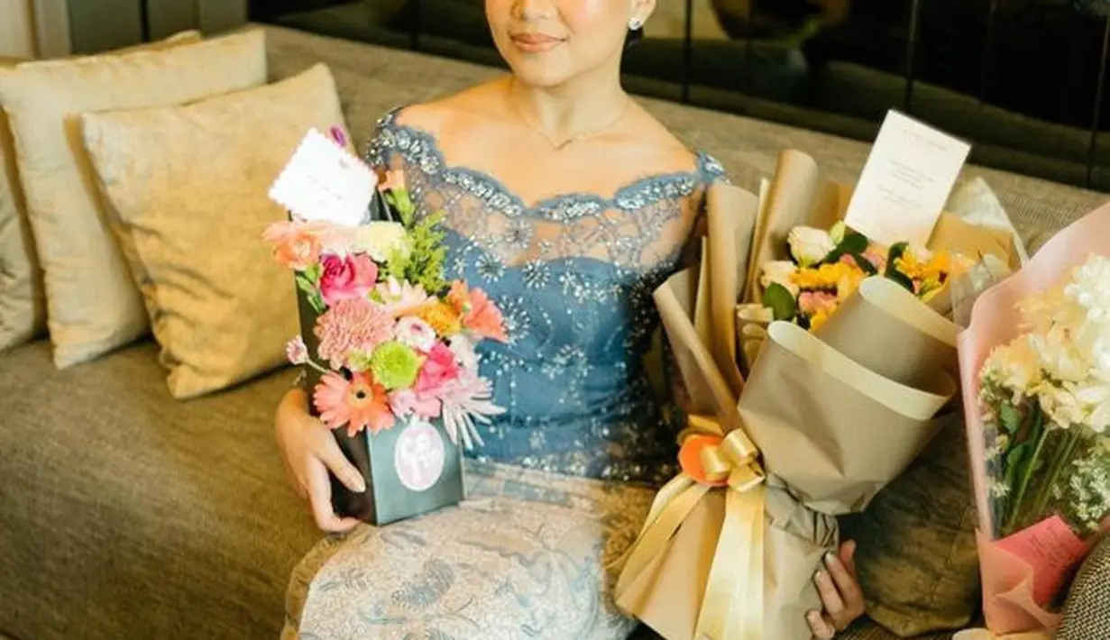 <p>Selama ini, Jessi fokus dengan pendidikannya. Berdasarkan keterangan dari Jefri, sang adik jadi orang pertama di keluarga yang punya gelar sarjana. [Foto: instagram.com/jejijuu]</p>