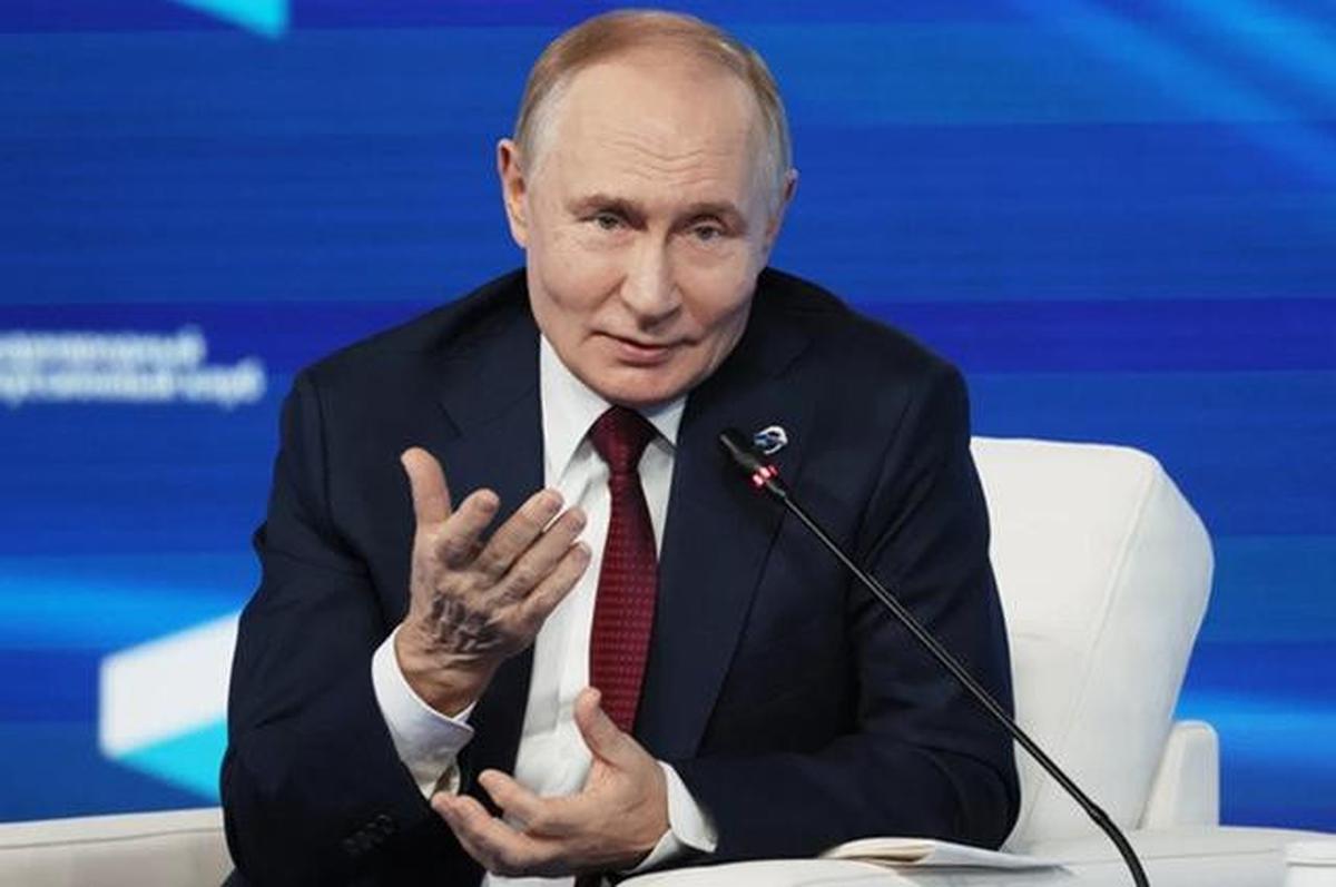 Putin Umumkan Gencatan Senjatadengan Ukraina