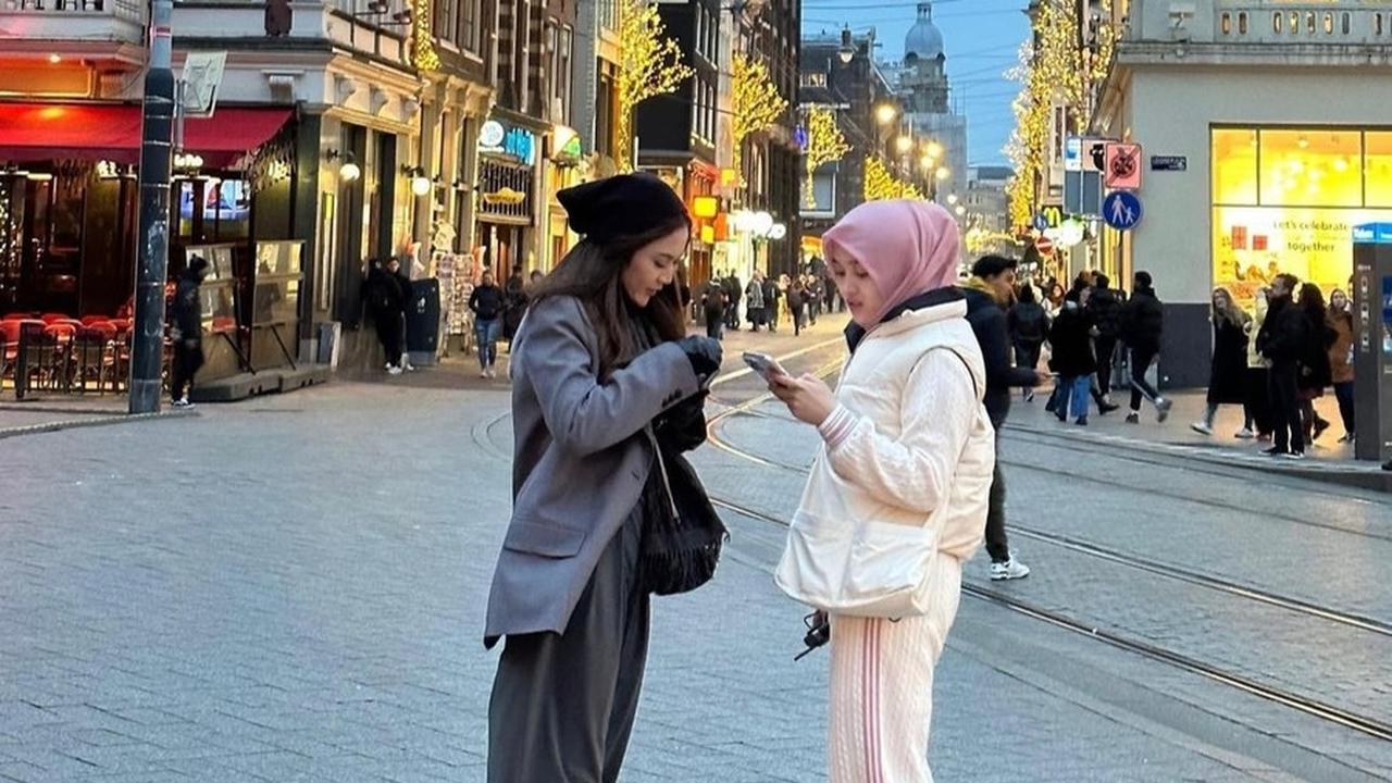 Kompak Bareng Mahalini