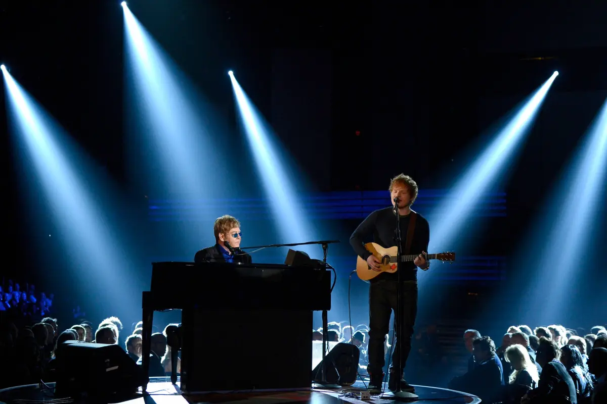 [Bintang] Ed Sheeran & Elton John