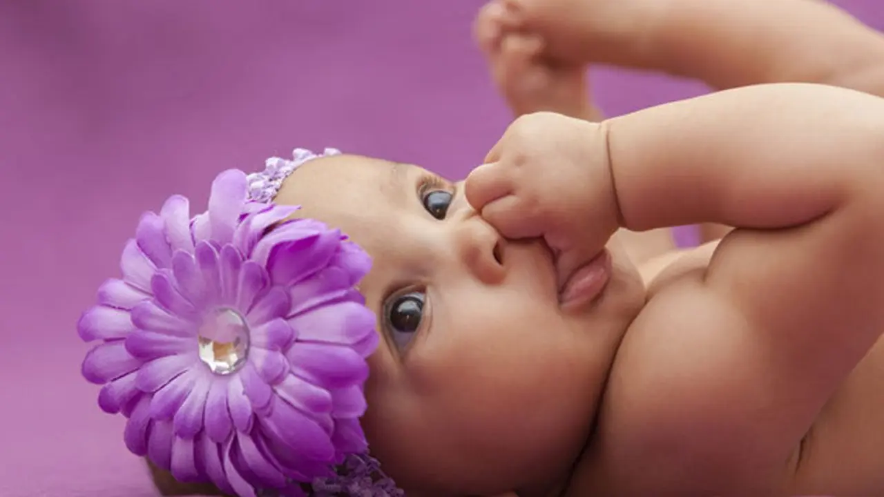 19 Inspirasi Nama Anak dari Bunga Selain Mawar dan Melati