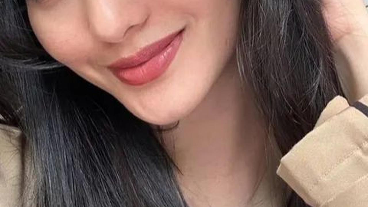 7. Ririn Ekawati
