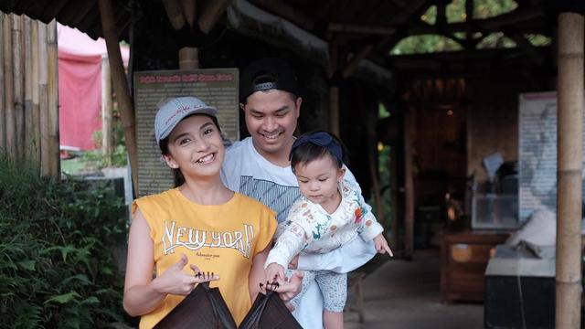 [Bintang] Chelsea Olivia dan Glenn Alinskie