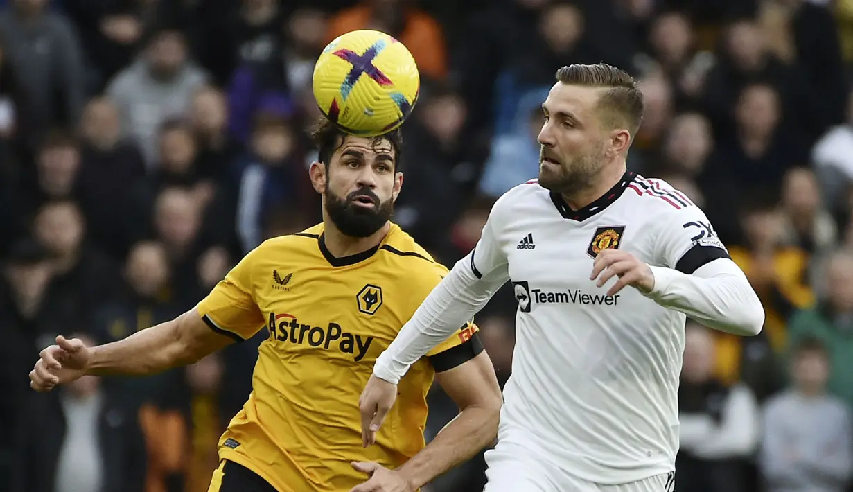 Setan Merah berhasil meraup poin penuh setelah menang 1-0 atas tuan rumah pada pekan ke-18 di Molineux Stadium, Sabtu (31/12/2022). (AP Photo/Rui Vieira)