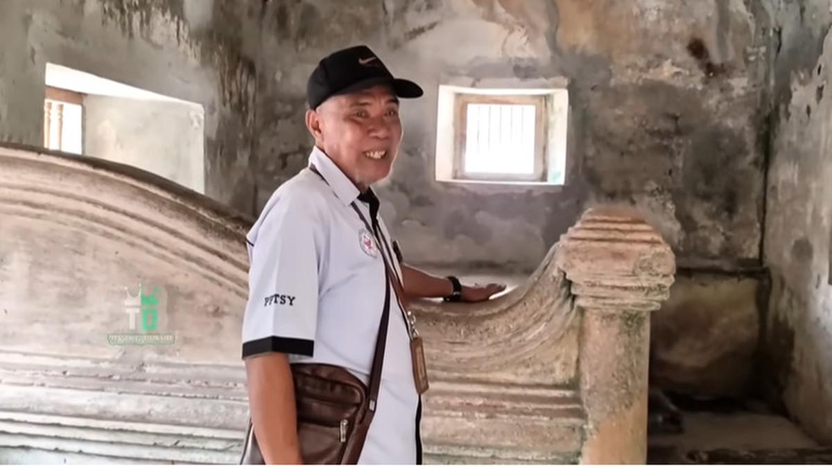 Tempat Tidur Sultan