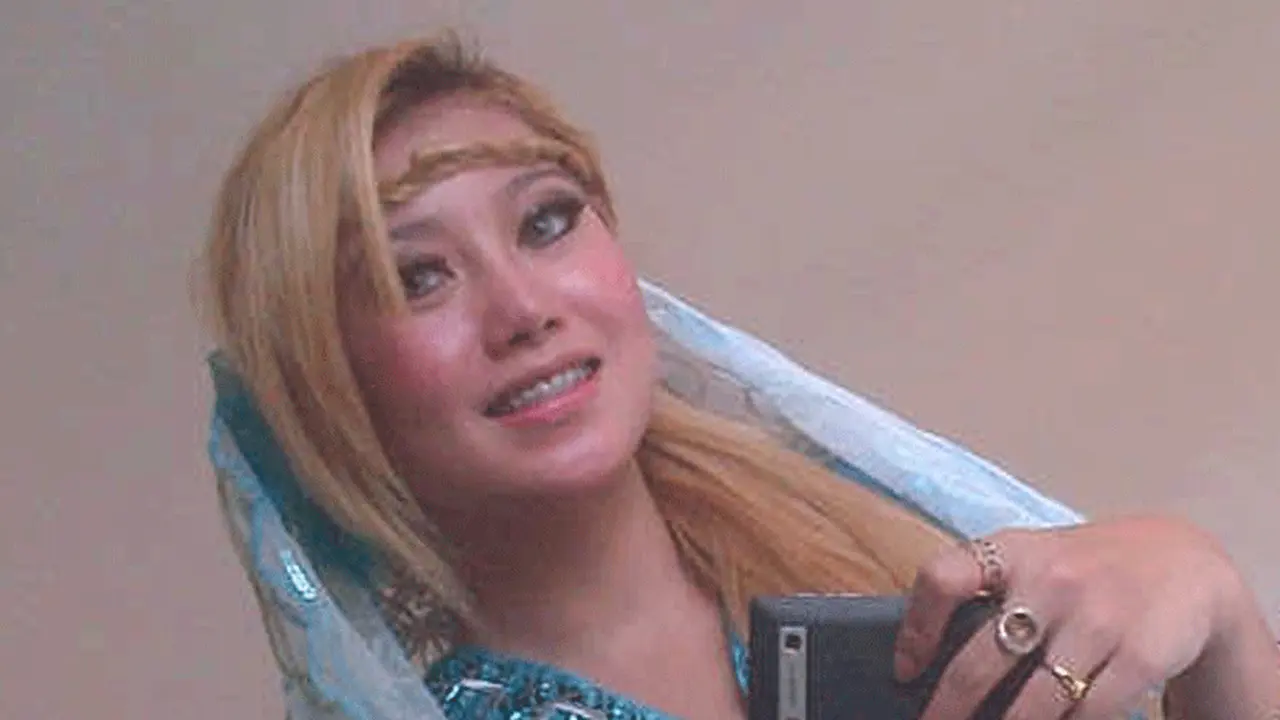 Devi Fitria 3 Kucing