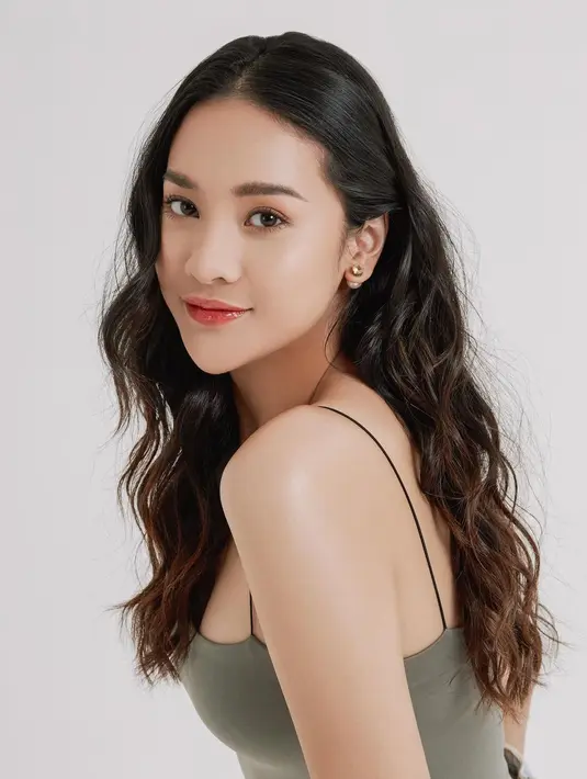 Terkait tentang kejadian di masa lalunya tersebut, Anya Geraldine kini menjadikannya sebagai pelajaran. Ia berpesan kepada banyak orang agar lebih berhati-hati dalam bersikap. (Instagram/anyageraldine)