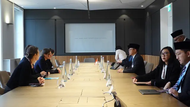 Menlu RI Sugiono melakukan pertemuan dengan Presiden ICRC Mirjana Egger di Jenewa, Swiss, pada Senin (24 Februari 2025). (Dok. Kemlu RI)