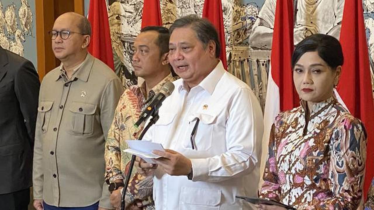 Airlangga Pastikan Pasar Modal Tetap Berjalan Meski Ada Transisi Pimpinan OJK dan BEI